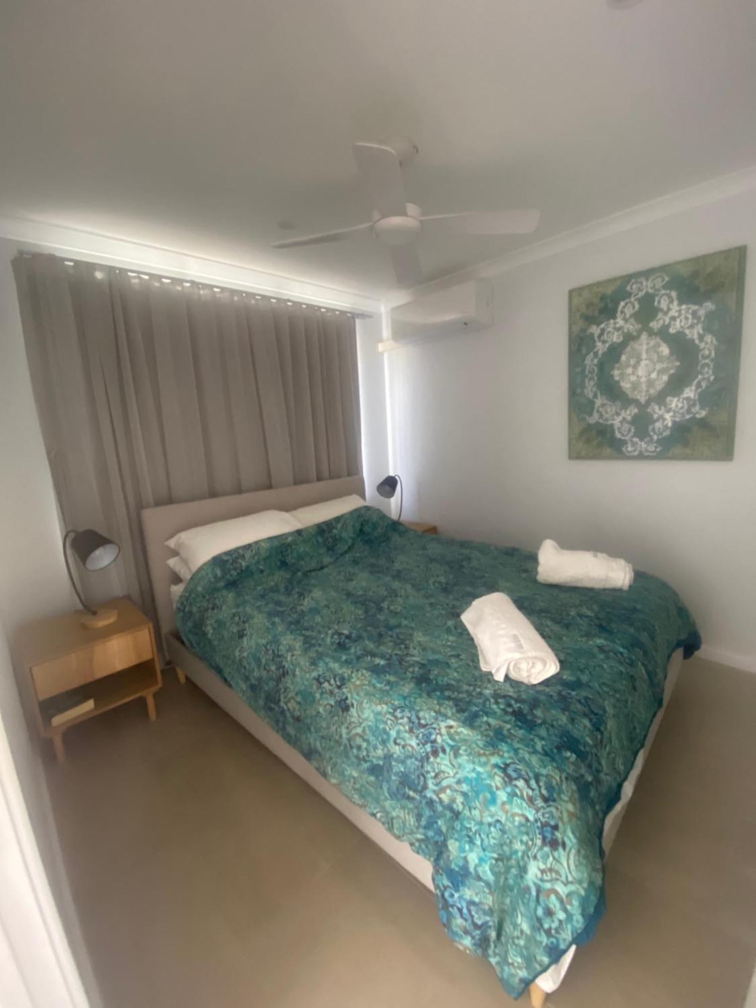 Pelican Shore Oceanfront Villa 6 Калбаррі Екстер'єр фото